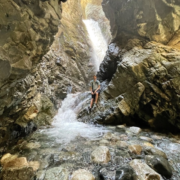 Meet your Posher, Eli - Picture 1 of 1